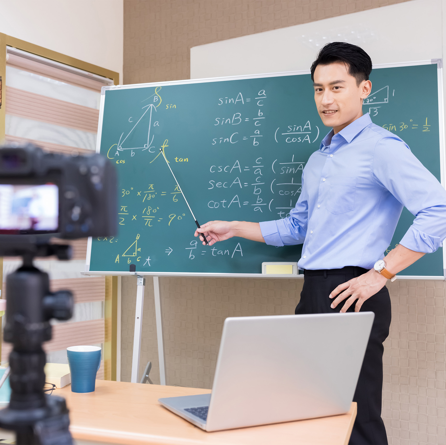 Featured image for “How Catholic Schools Can Modernize Their Curriculum with Online Learning”